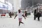A New York, Times Square est recouvert de neige, le 25 janvier 2026.